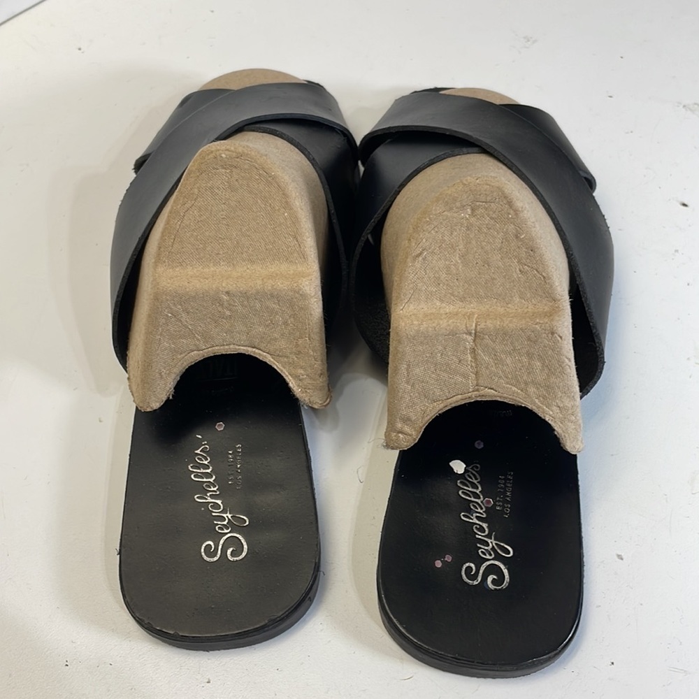 Seychelles black leather crisscross sandals. Made in Italy. - Picture 4 of 5